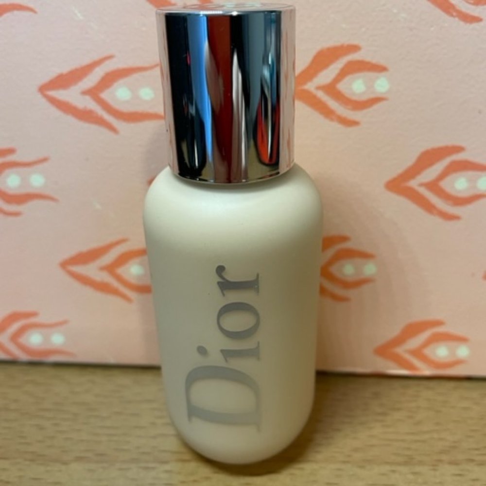 Dior BACKSTAGE Face & Body Foundation - 0 Neutral
